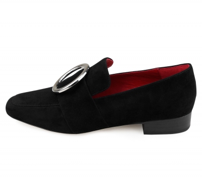16C809 black