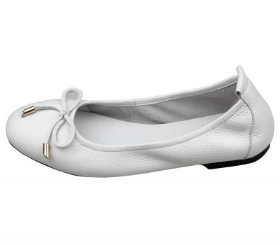922-02 White